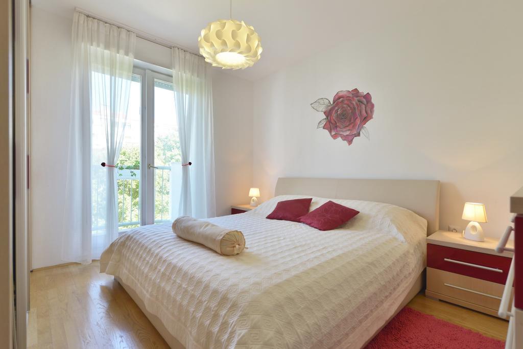 Cozy Beach Apartment Split Exteriér fotografie