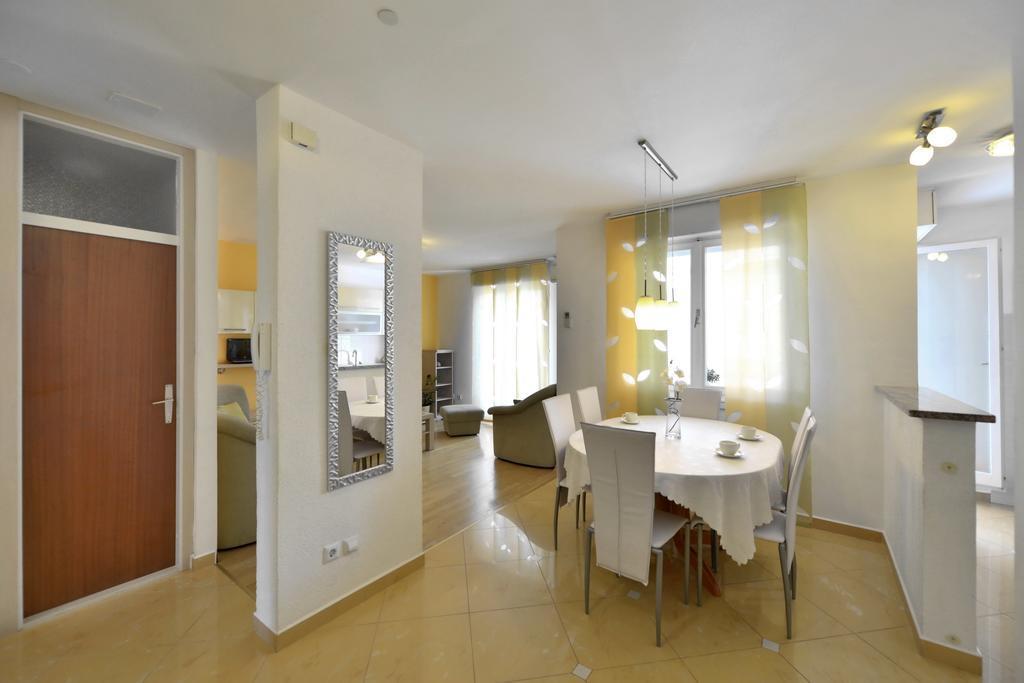 Cozy Beach Apartment Split Exteriér fotografie